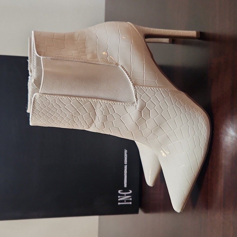 White croc boots
